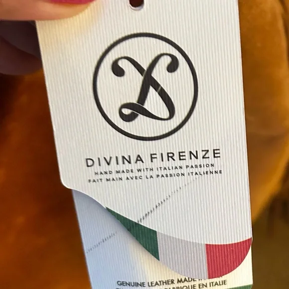 NWT Divina Firenze Suede Fringe Hobo Bag - Picture 5 of 8